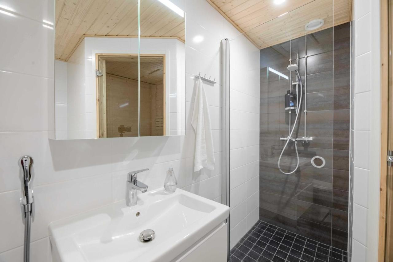 Apartment Rahulihomes Lutakko